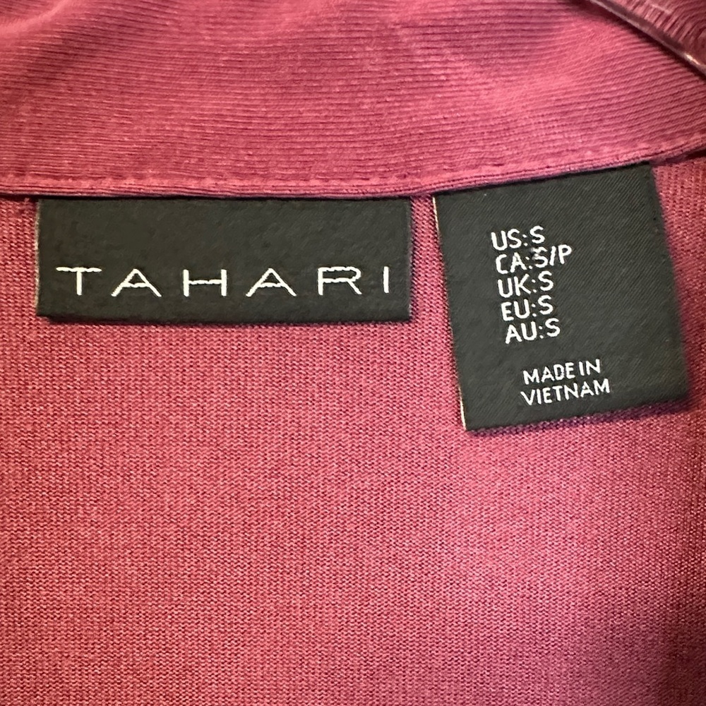 Tahari Burgundy Draped Faux Wrap Blouse Women's Size S EUC - Picture 2 of 4